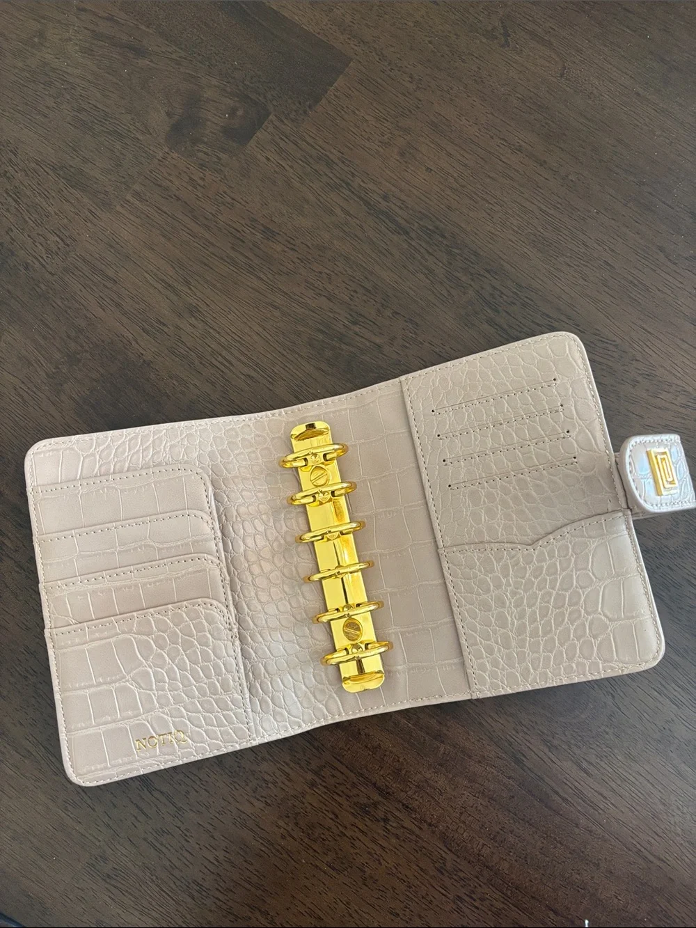 Notiq pocket size